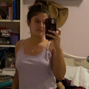 Meet your Posher, Abigail